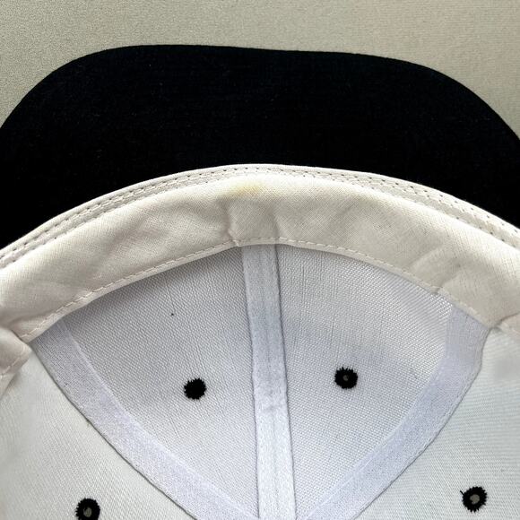 Vintage Tech Hat Cap Strapback White Britannica Encyclopedia Software Art 90s - Picture 6 of 8